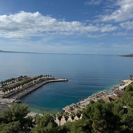 Helia Seaside Hotel Sarandë Eksteriør billede