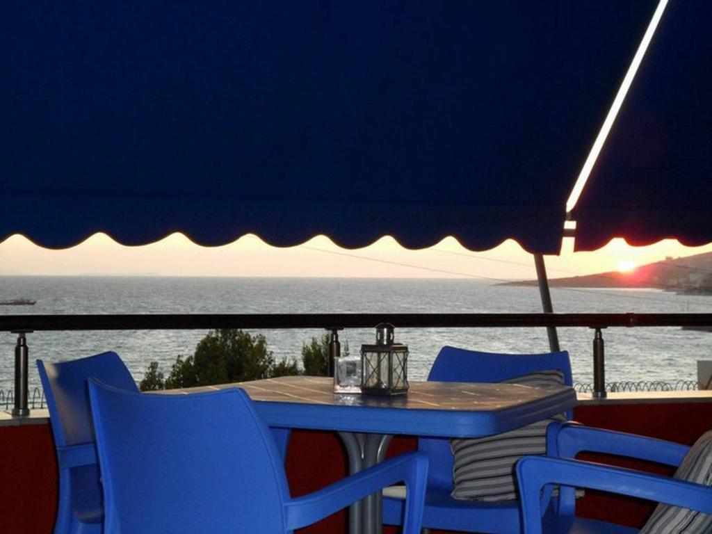 Helia Seaside Hotel Sarandë Eksteriør billede