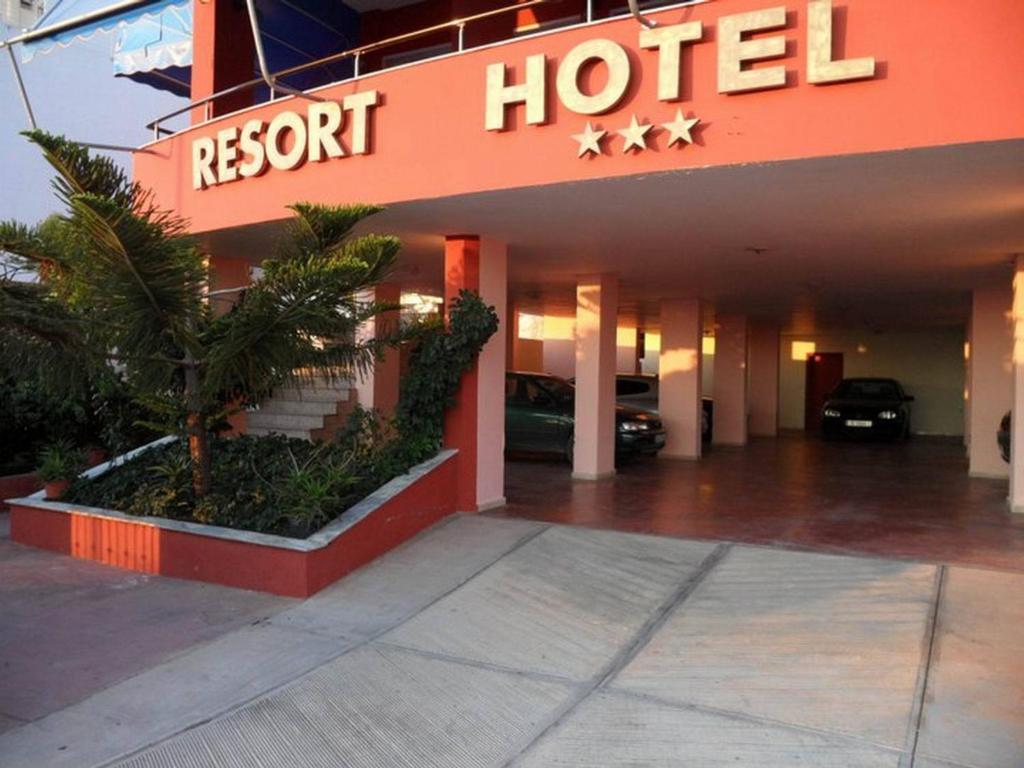 Helia Seaside Hotel Sarandë Eksteriør billede